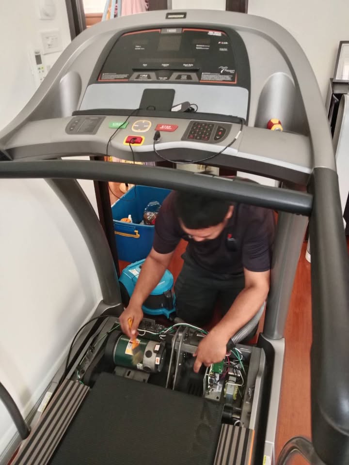 พรกมลฟิตเนสแอนด์เซอร์วิส จำหน่ายเครื่องออกกำลังกายและบริการด้านงานซ่อม